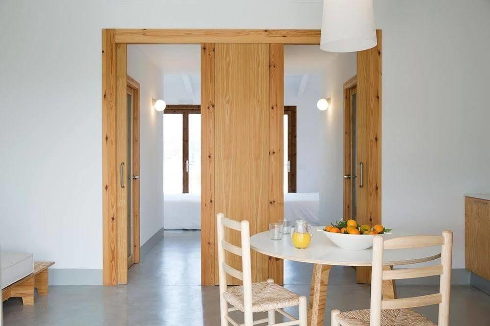 Sa Nau Villas Adults Only Puerto Colom Ngoại thất bức ảnh